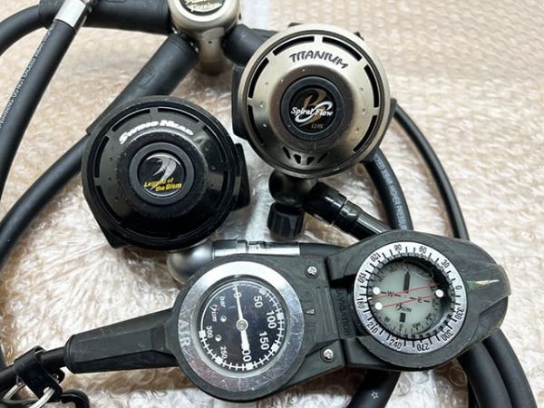 Bism ビーイズム レギュレーター tusa ダイビングナイフセット Bism ビーイズム レギュレーター tusa ダイビングナイフセット