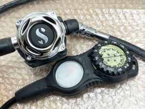 SCUBAPRO スキューバプロ MK25 A700 レギュレーター