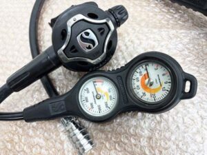 SCUBAPRO スキューバプロ MK25 S600 レギュレーター