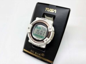 TUSA ツサ IQ1204 DC SOLAR LINK ソーラー 画面保護付き ダイブコンピューター ダイコン