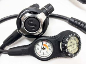 SCUBAPRO スキューバプロ MK25 S600 レギュレーター
