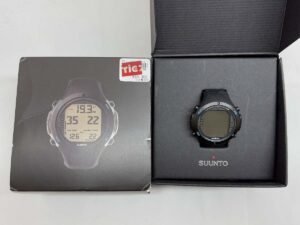SUUNTO スント D6i NOVO BLACK ダイブコンピューター