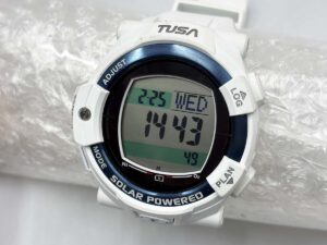 TUSA ツサ IQ1204 DC Solar ダイブコンピューター