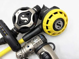 SCUBAPRO スキューバプロ MK25 EVO S620X-Ti チタンレギュレーター ダイビング